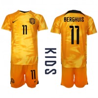 Niederlande Steven Berghuis #11 Fußballbekleidung Heimtrikot Kinder WM 2022 Kurzarm (+ kurze hosen)